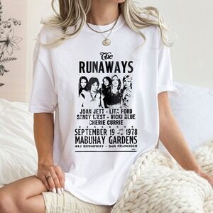 70s The Runaways Concert Poster Nostalgia Rock Music Band Tee
